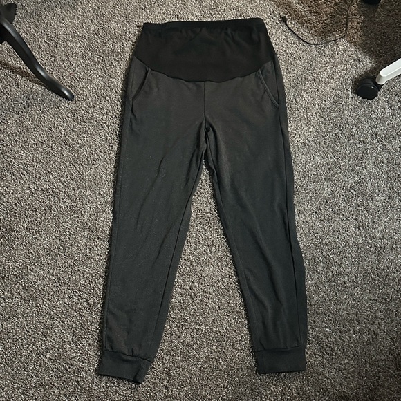 Hot Look Gray Maternity pants skinny size medium - Picture 2 of 8
